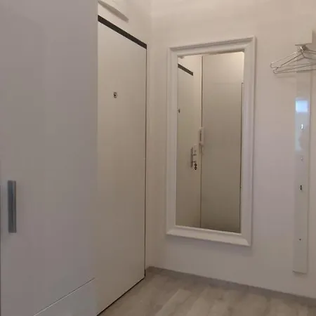 Apartmán Komenského - 6 Min Pešo Na Námestie