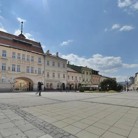 Apartamento Apartmán Komenského - 6 Min Pešo Na Námestie
